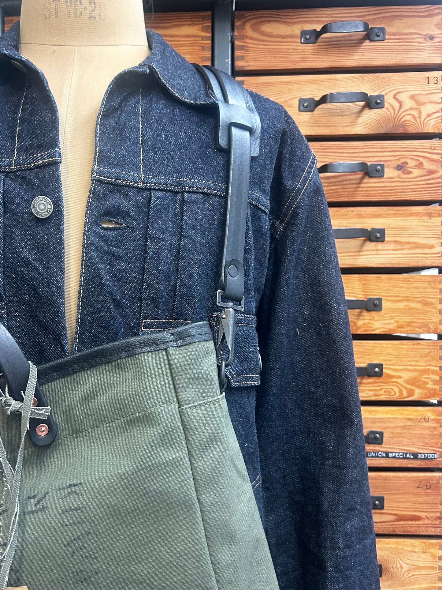 Barrack Bag No. 198